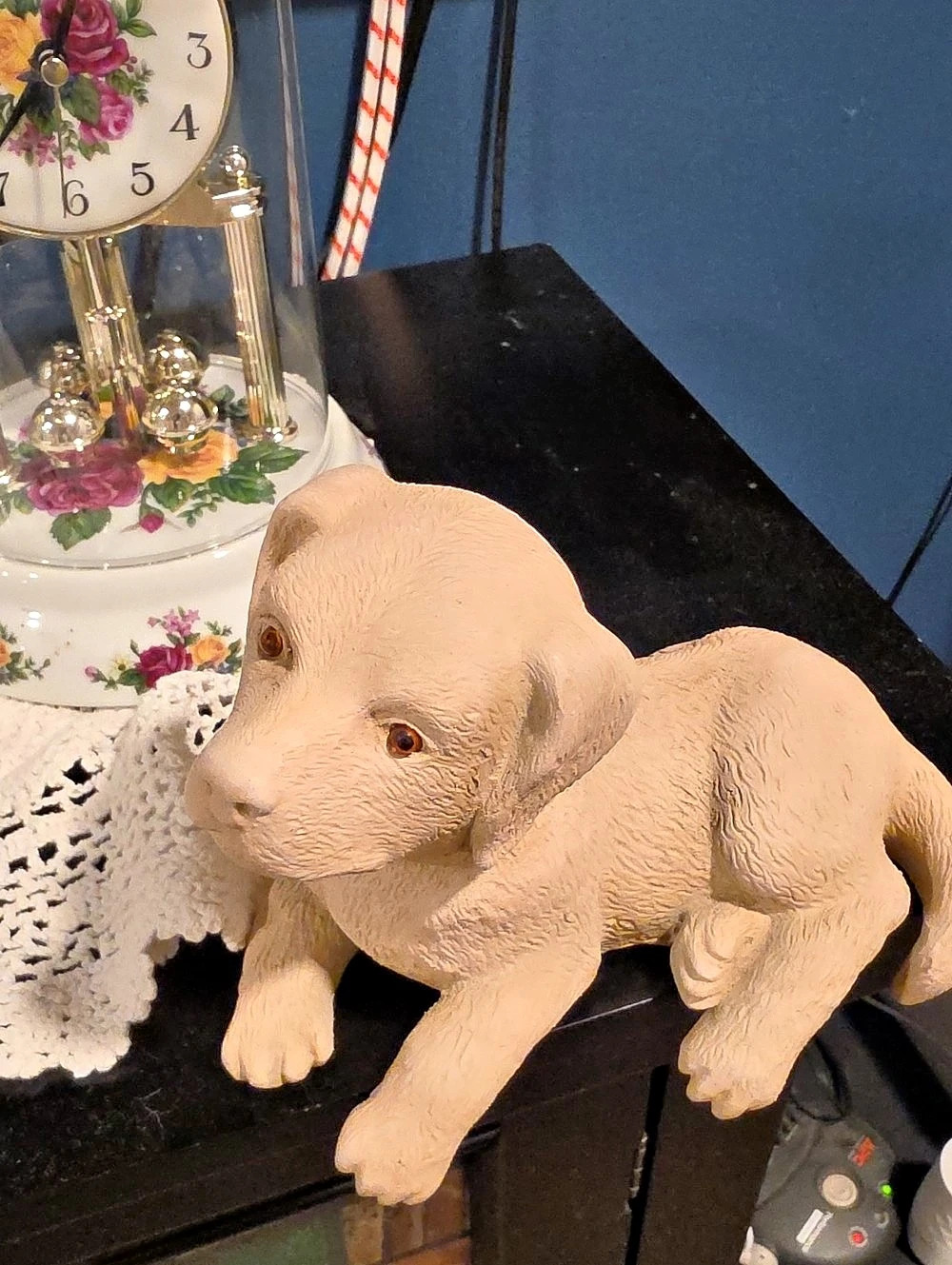 Vintage Sandcast Yellow Lab Puppy Shelf Sitter